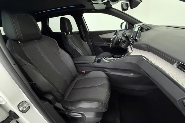 Peugeot 3008 (2023) — foto 7 van 28