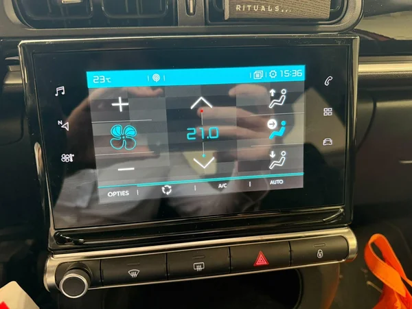 Citroën C3 (2023) — foto 9 van 18