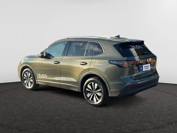 VOLKSWAGEN Tiguan (2025) — foto 11 van 17
