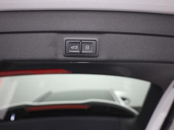 AUDI A5 Avant e-hybrid (PHEV) (2025) — foto 26 van 29