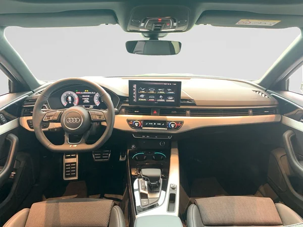 AUDI A4 Avant (2024) — foto 20 van 21