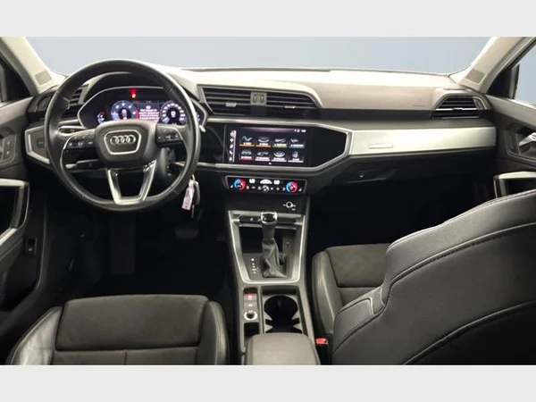 Audi Q3 (2019) — foto 34 van 35
