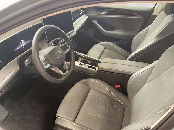 VOLKSWAGEN Passat SW (2025) — foto 24 van 24