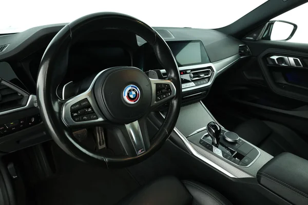 BMW 2-serie (2023) — foto 2 van 16