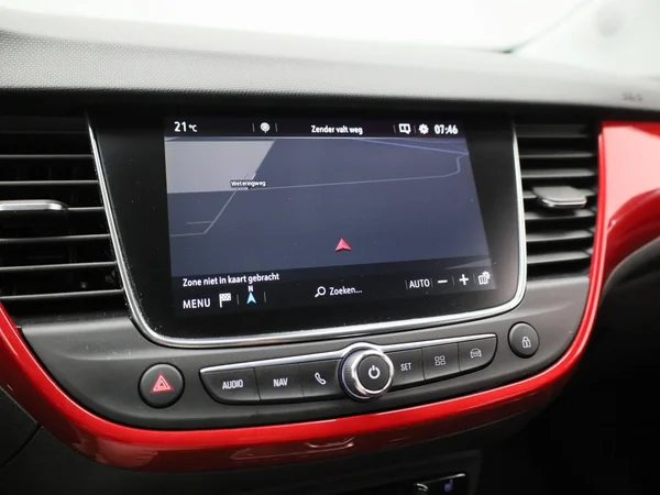 Opel Crossland (2022) — foto 15 van 35