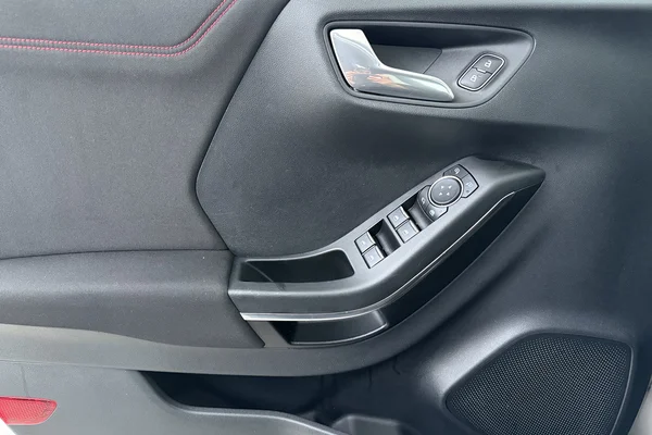Ford Puma (2020) — foto 9 van 21