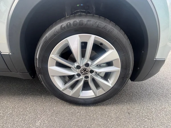 VOLKSWAGEN T-Cross (2026) — foto 13 van 20