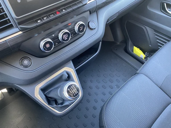 Renault Trafic (2026) — foto 2 van 22