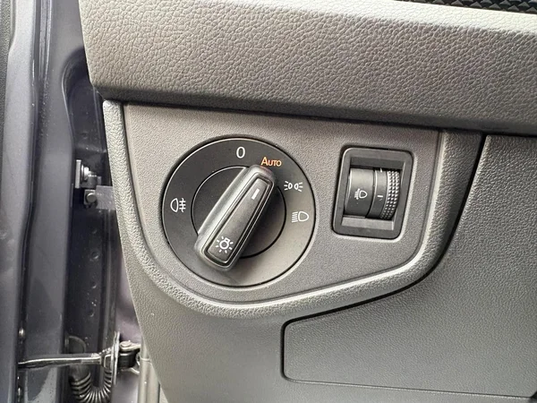 VOLKSWAGEN Polo (2024) — foto 10 van 19