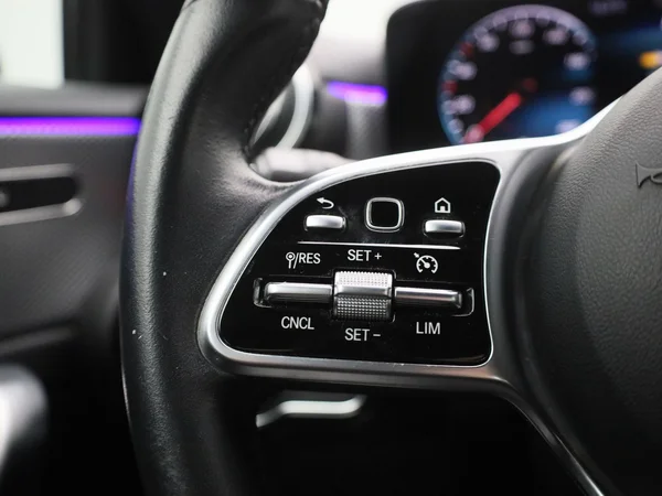 Mercedes-Benz A-Klasse (2020) — foto 13 van 38