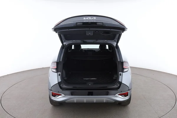 Kia Sportage (2022) — foto 7 van 16