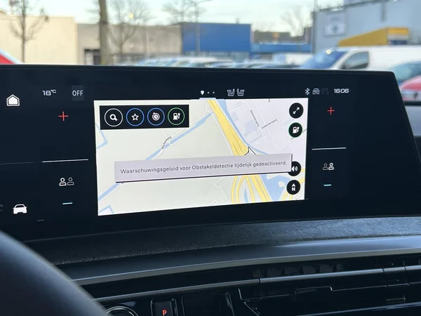 Peugeot e-5008 (2025) — foto 4 van 18