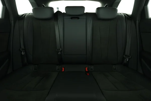 Audi A4 (2021) — foto 6 van 16
