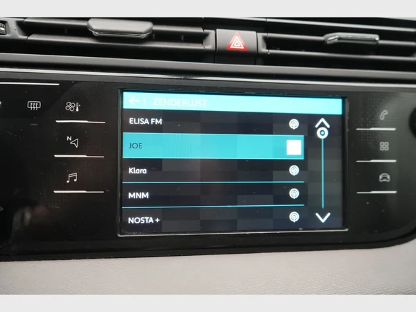 CITROEN C4 Picasso (2017) — foto 4 van 24