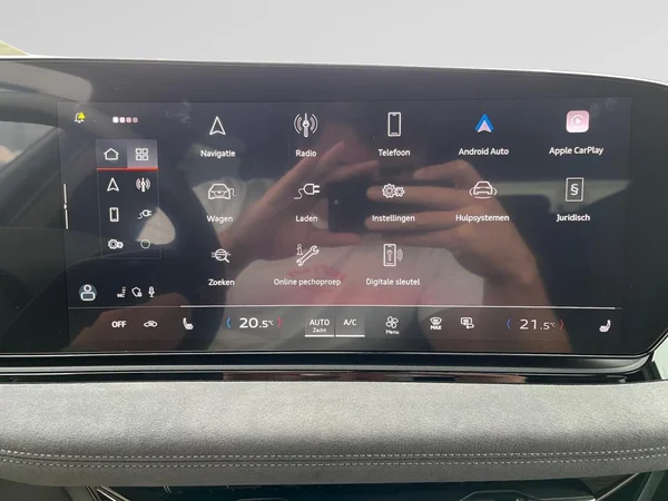 AUDI A6 Avant e-tron (2026) — foto 3 van 22