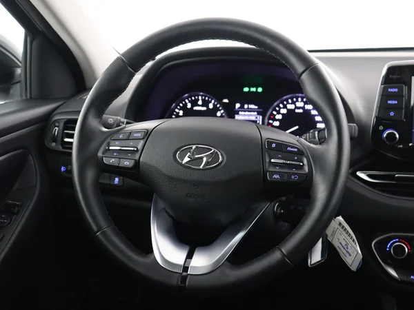 HYUNDAI i30 (2024) — foto 13 van 26