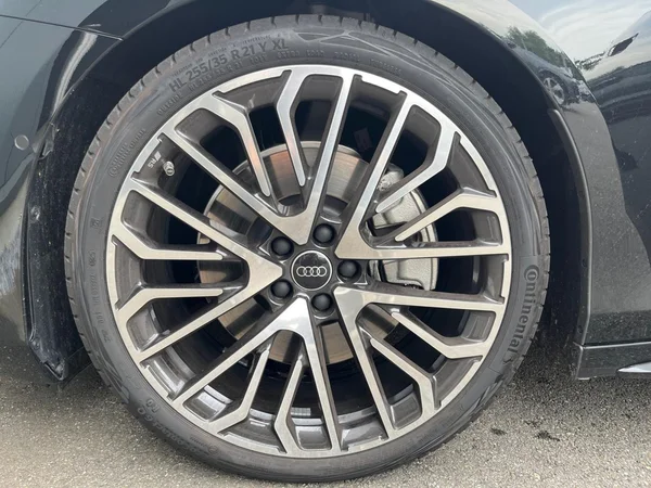 AUDI A6 Avant (2026) — foto 17 van 24