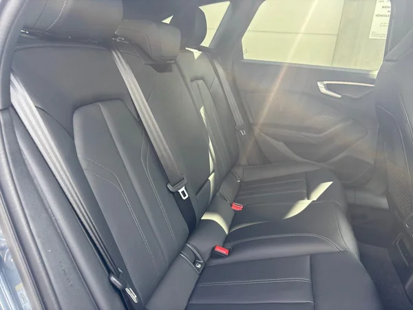 AUDI A5 Avant e-hybrid (PHEV) (2026) — foto 17 van 19