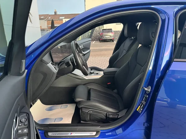 Bmw 320 (2024) — foto 15 van 17