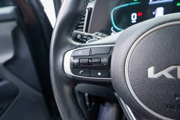 Kia Sportage (2023) — foto 13 van 61