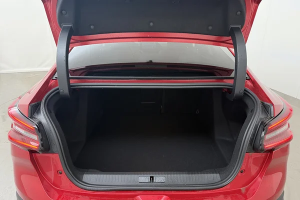 Citroen C4 X (2025) — foto 12 van 16