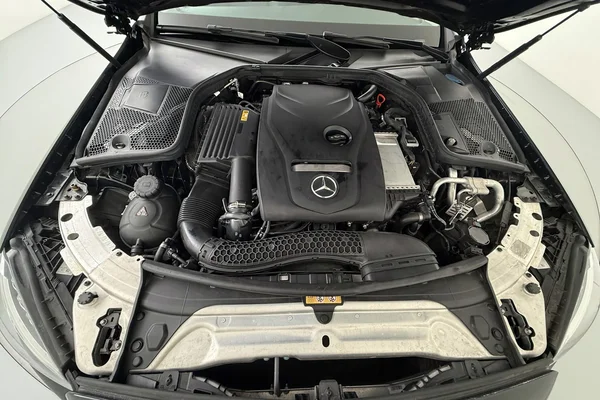 Mercedes-Benz C-Class (W205) (2018) — foto 5 van 25