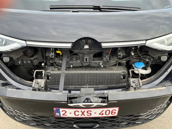 VOLKSWAGEN ID.Buzz (2023) — foto 20 van 24