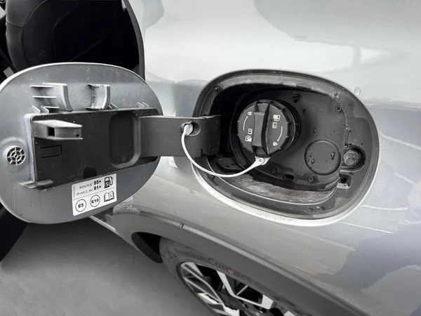 Kia XCeed (2024) — foto 6 van 20