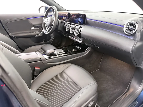 MERCEDES CLA 250 (2022) — foto 13 van 22