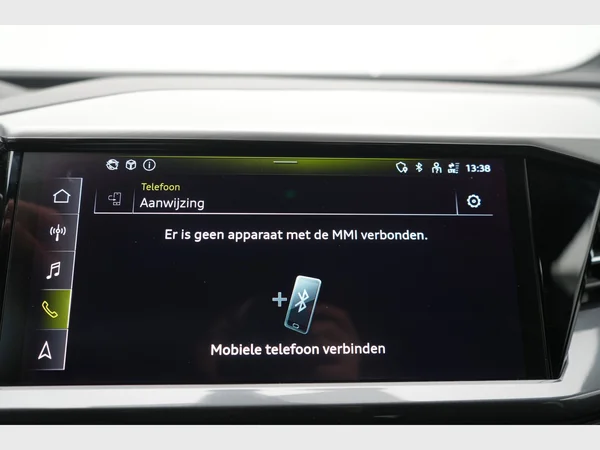AUDI Q4 e-tron (2023) — foto 14 van 31