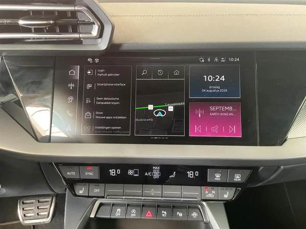 AUDI A3 Sportback (2025) — foto 14 van 16