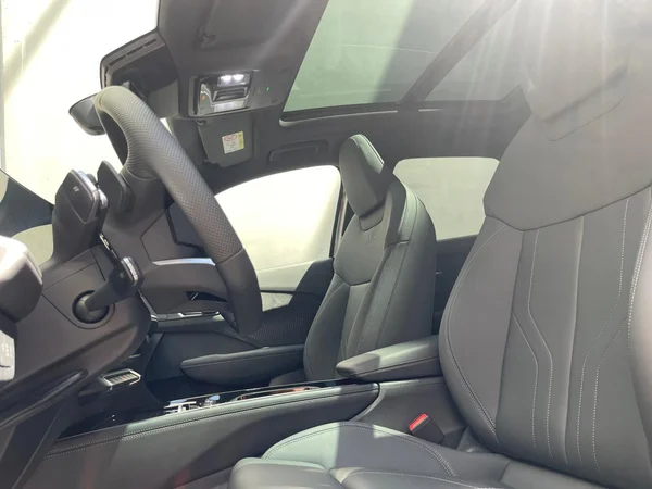 AUDI Q3 SUV (2026) — foto 2 van 14
