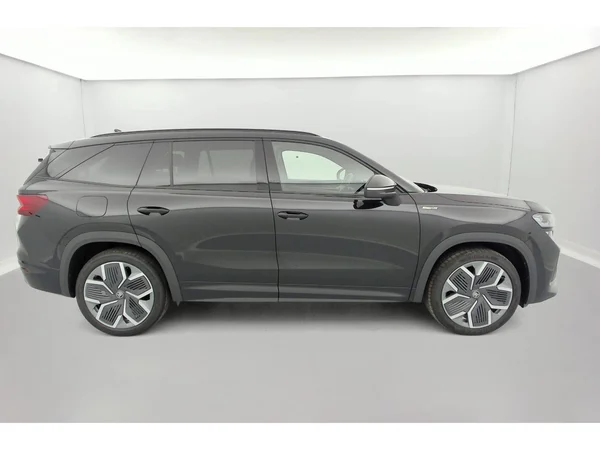 SKODA Kodiaq (2025) — foto 36 van 36