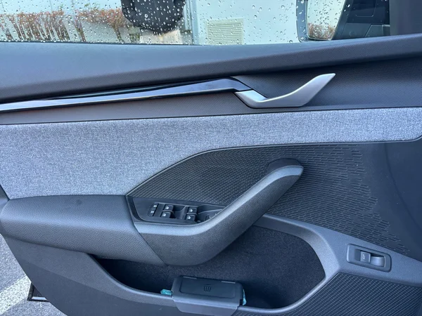 SKODA Octavia Combi (2025) — foto 23 van 24