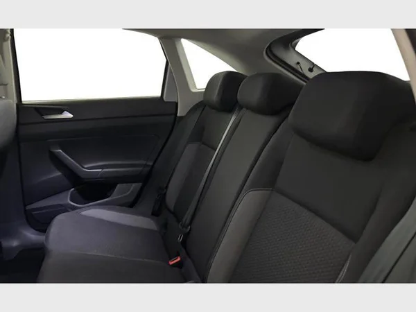 Volkswagen Taigo (2025) — foto 6 van 21