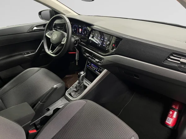 VOLKSWAGEN Polo (2022) — foto 18 van 18