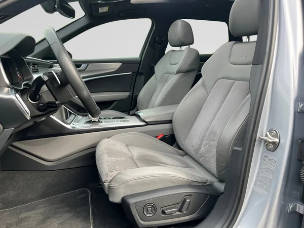 AUDI A6 Avant PHEV (2021) — foto 21 van 24
