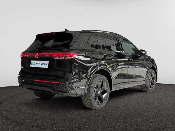 VOLKSWAGEN Tiguan eHybrid (PHEV) (2025) — foto 8 van 24