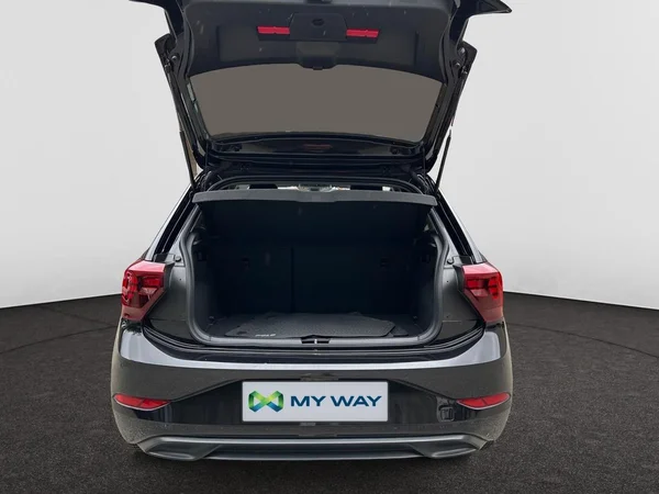 VOLKSWAGEN Polo (2022) — foto 19 van 23