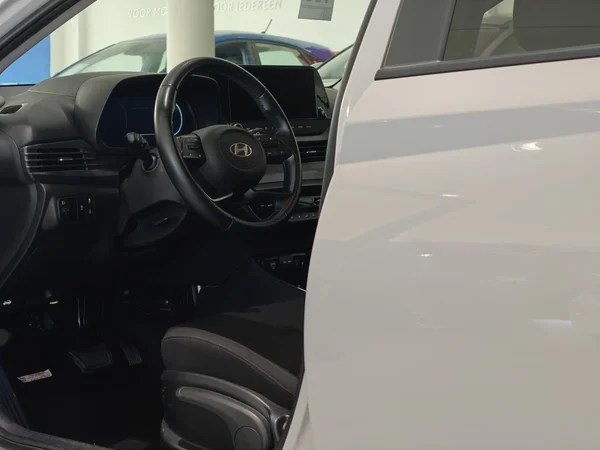Hyundai i20 (2024) — foto 7 van 27
