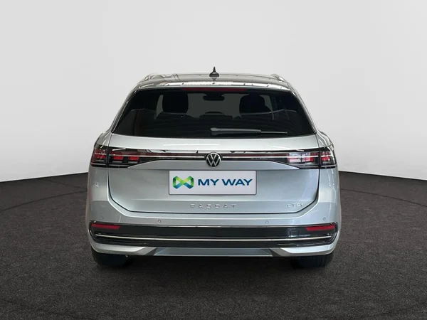 VOLKSWAGEN Passat SW (2025) — foto 19 van 24