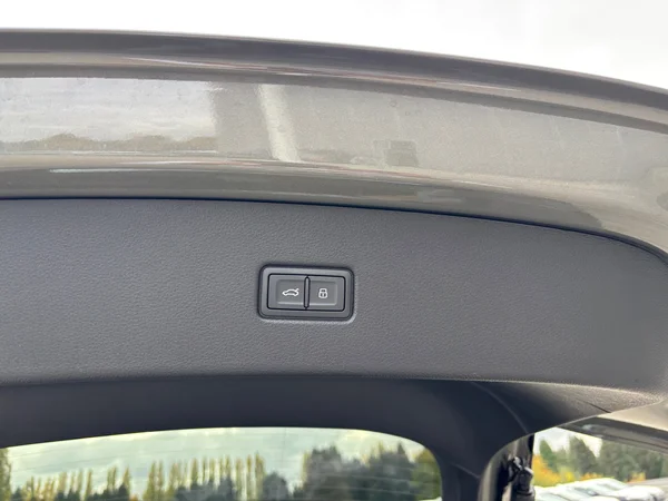 AUDI Q5 Sportback (2025) — foto 10 van 19