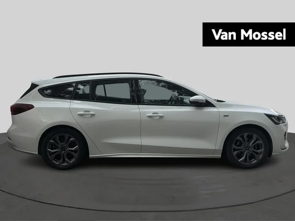 Ford Focus (2024) — foto 11 van 15