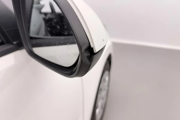 Kia Rio (2022) — foto 13 van 25
