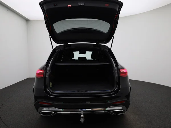 Mercedes-Benz GLC (2025) — foto 3 van 49
