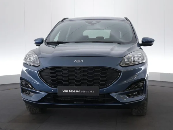 Ford Kuga (2023) — foto 22 van 28