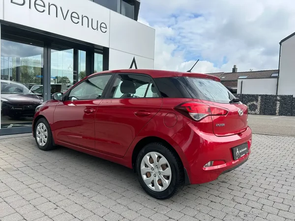 Hyundai I20 (2017) — foto 5 van 16