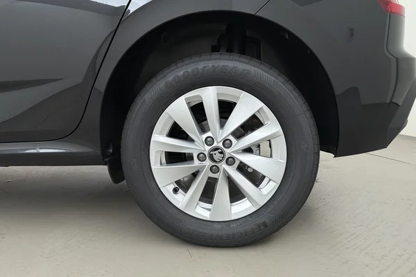 Skoda Kamiq — foto 13 van 16