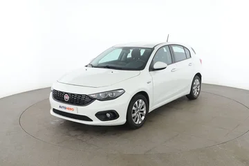 Fiat Tipo 482d94eb-751e-460a-b3d9-8736ff5f195c