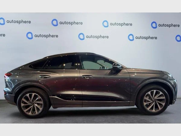 AUDI Q6 Sportback e-tron (2026) — foto 24 van 25